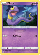 026/68 Ekans Common Hidden Fates Single Card